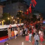 bozdogan sokaklarinda bandirma vapuru coskusu dc2c6f62c725