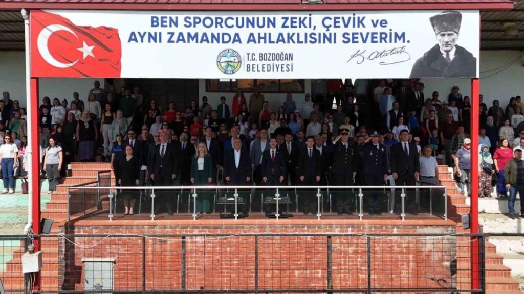 bozdoganda 19 mayis coskusu stadyumu doldurdu 4aaf14045cc2