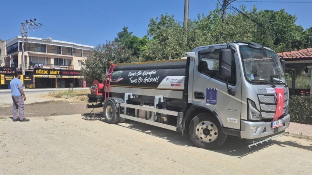 Davutlar’ın sokaklarında bayram temizliği 2 davutlarin sokaklarinda bayram temizligi 36e588446476
