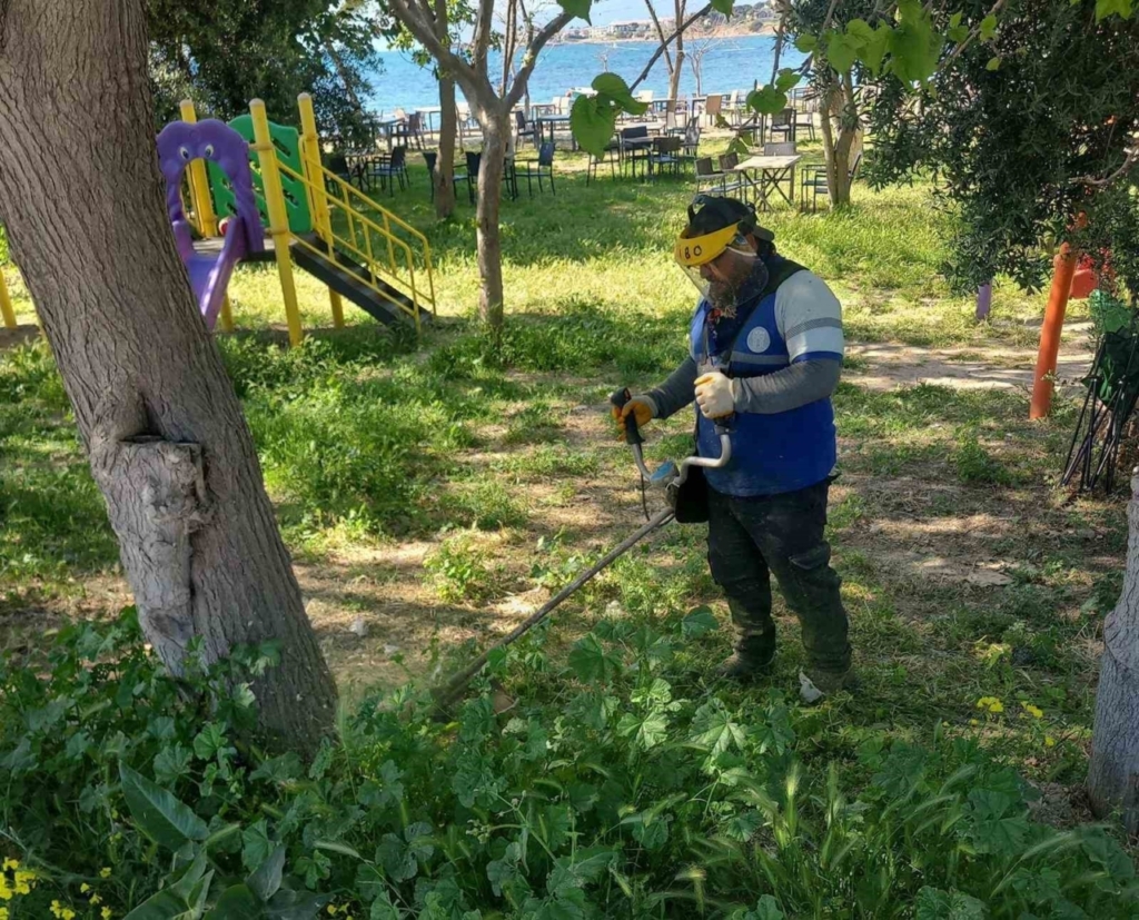 didim belediyesi ekipleri ilce genelindeki calismalarini surduruyor 70ecdc8156aa