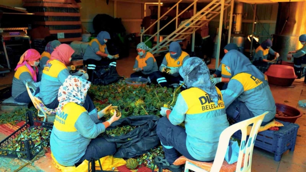 didim belediyesinin dogal urunleri vatandasla bulusuyor 78d276f8c7eb