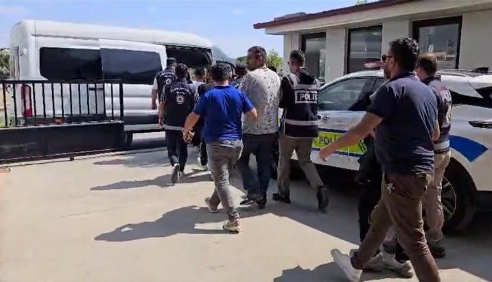 didimde 34 duzensiz gocmen yakalandi 3 organizator tutuklandi 990dad571aab