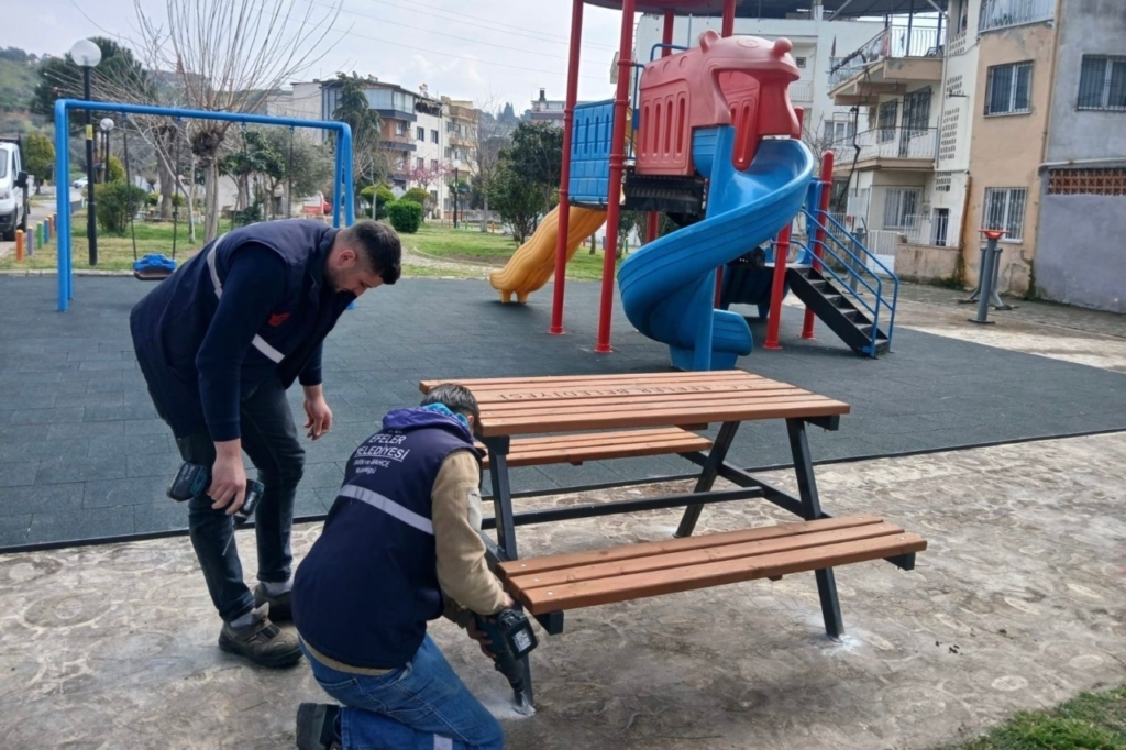 efelerde parklar yenileniyor 1befbc711985