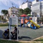 Efeler’de parklar yenileniyor