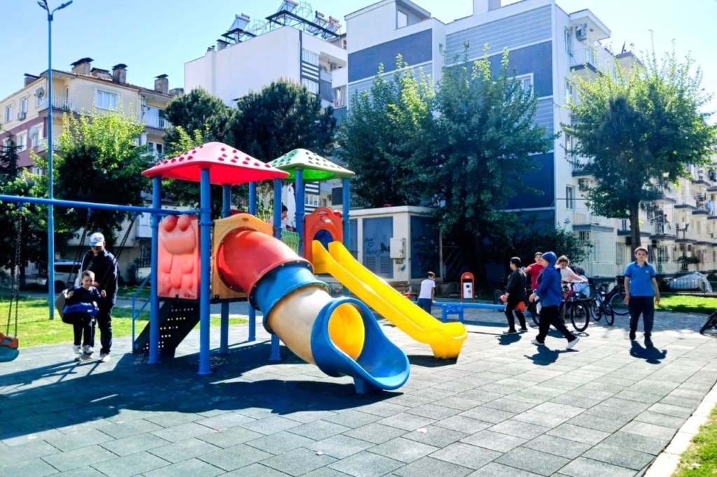 efelerde parklar yenileniyor 7fb96b555a5a