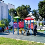 Efeler’de parklar yenileniyor