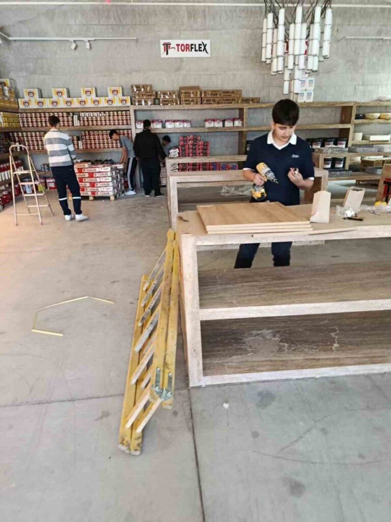 germencikli ogrenciler budapestede avrupa standartlarinda egitim aldi 7b7094f15af0