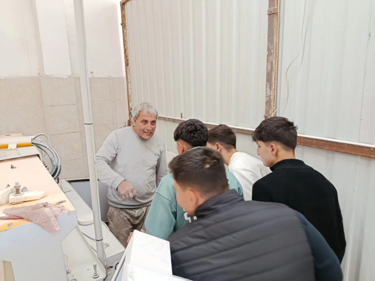 germencikli ogrenciler budapestede avrupa standartlarinda egitim aldi eb410a7380a7