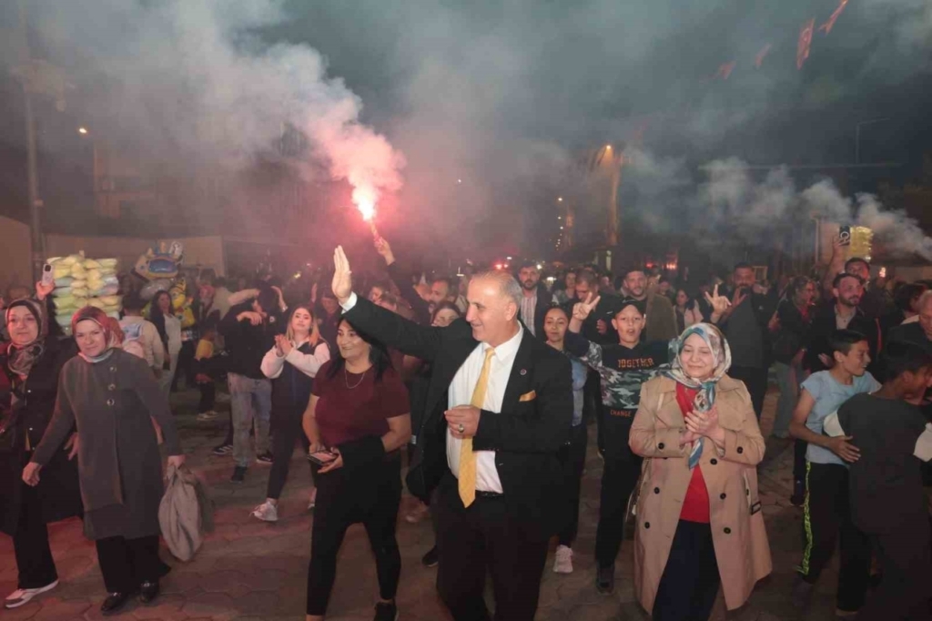 incirliovada vatandaslar hidirellezi kutladi 00efffd46848