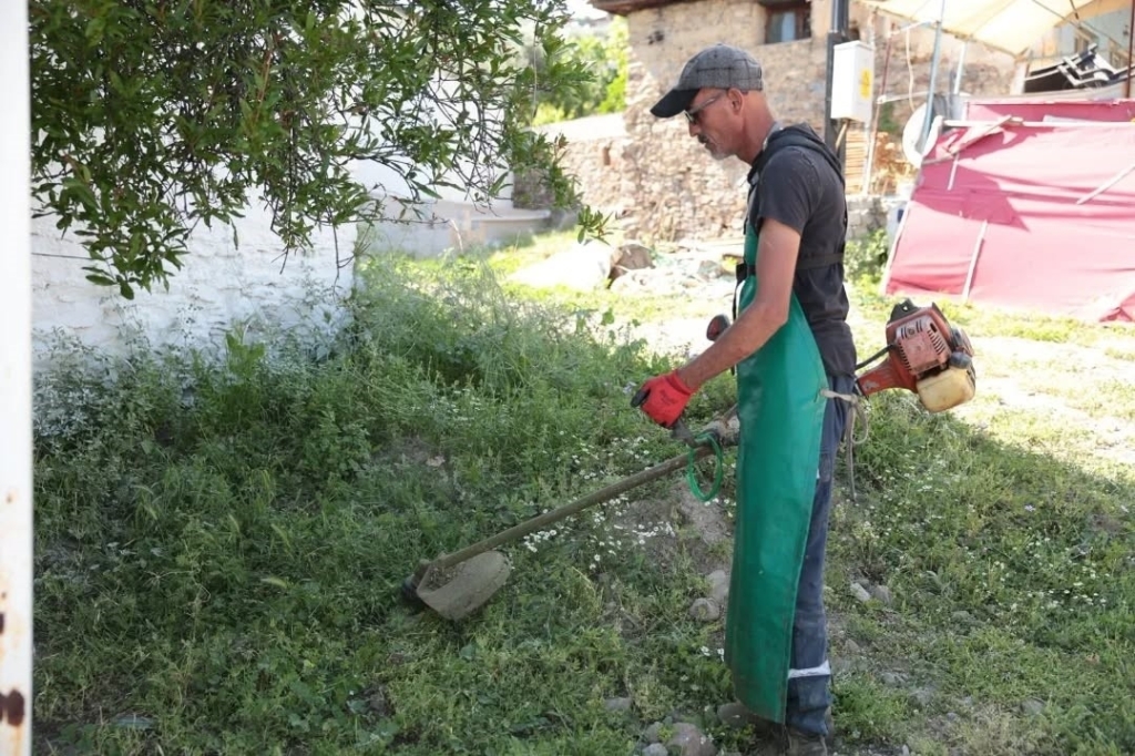 karabag mahallesinde cami ve saglik evi yenilendi 0b27e841814f