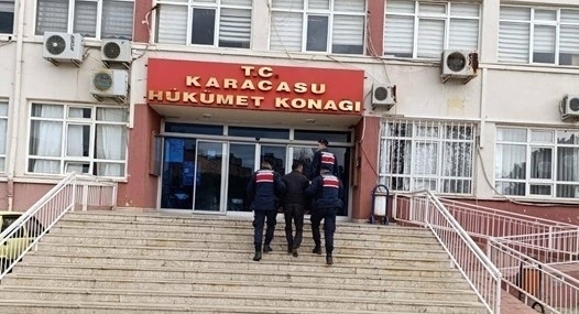 Karacasu’da ruhsatsız silahlar ve tarihi eserler ele geçirildi