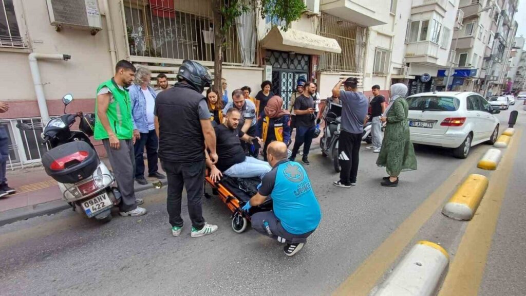 Aydın'da karşı şeride geçen otomobil ile motosiklet çarpıştı: 1 yaralı 5 karsi seride gecen otomobil ile motosiklet carpisti 1 yarali d5766ca5eb0d
