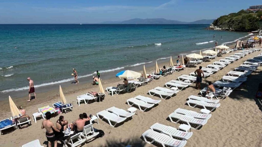 Kuşadası bayrama hazır 3 kusadasi bayrama hazir 89faa11195e8