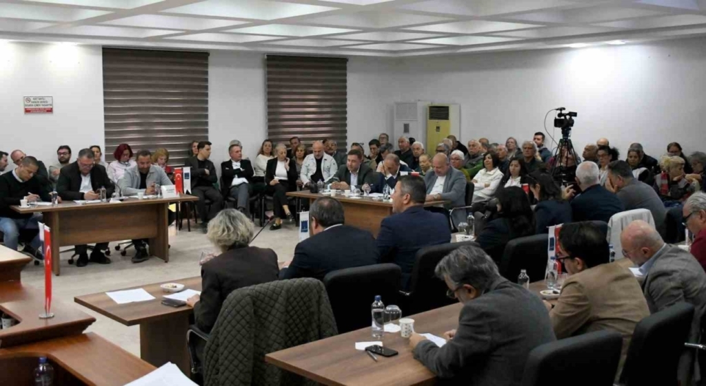kusadasi belediye meclisinden kentle ilgili onemli kararlar 625b2dae1db2