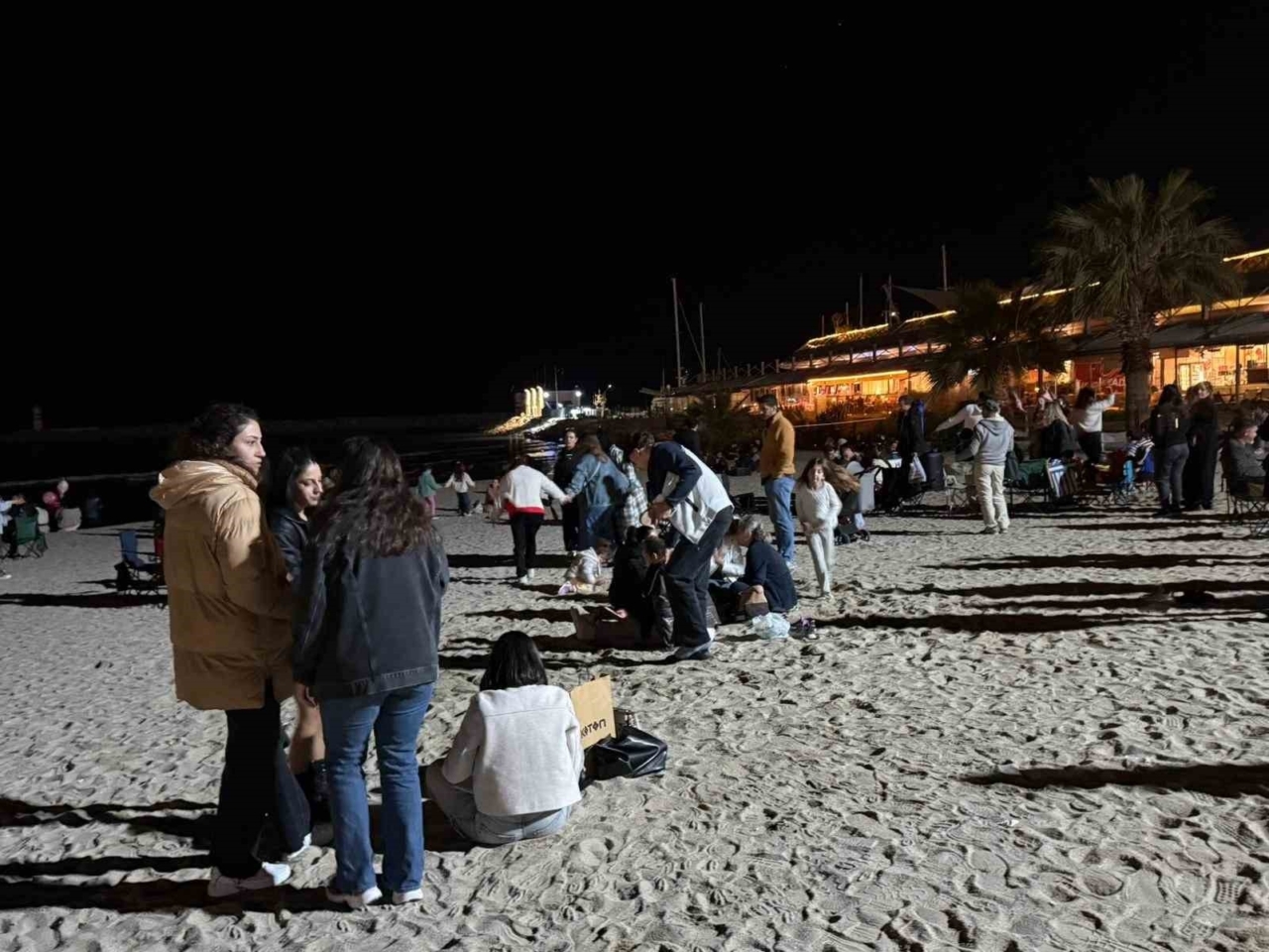 Kuşadası sahillerinde hıdırellez coşkusu 1 kusadasi sahillerinde hidirellez coskusu 6121b6eeb9ec