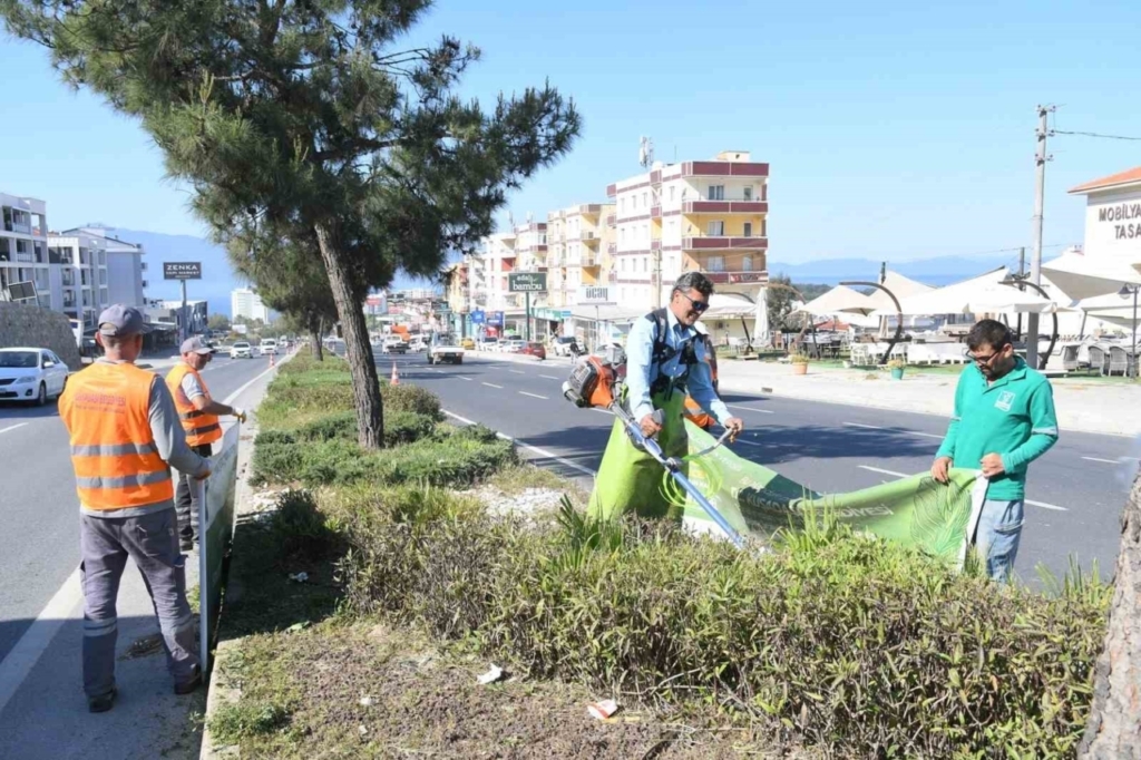 kusadasinda bayram oncesi refujler bakima alindi e2dc61061ecd