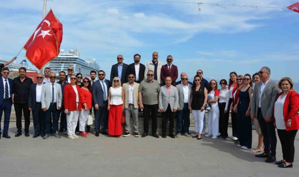KUTO’dan 19 Mayıs’a güçlü katılım 5 kutodan 19 mayisa guclu katilim eef748500121