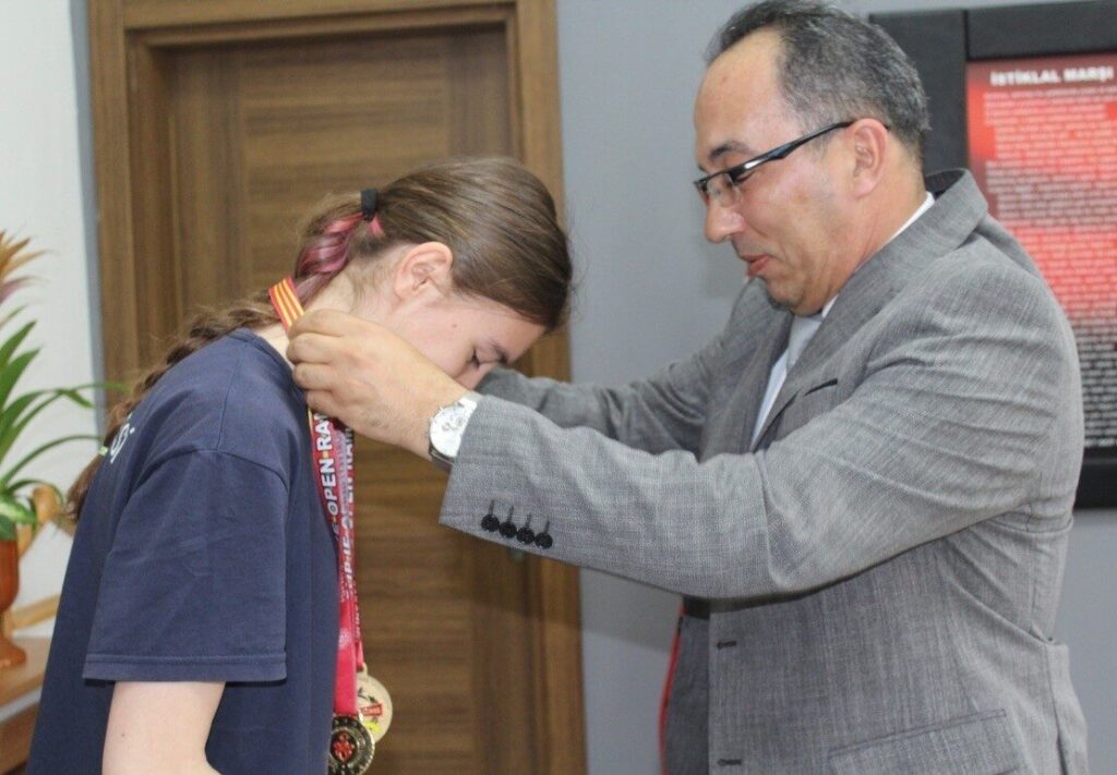 makedonyada altin madalya kazanan ogrenciden turkiye sampiyonlugu 53cc712e2592