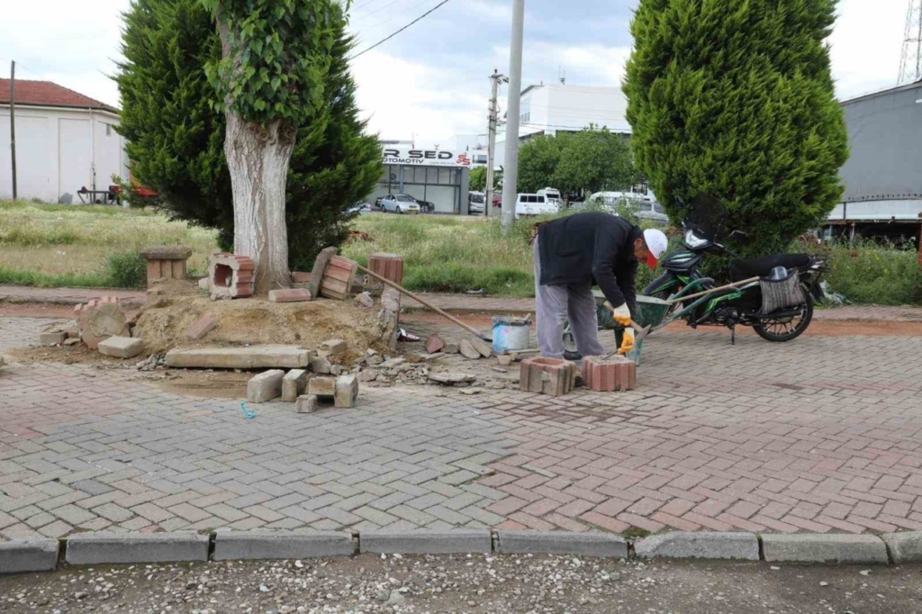 nazilli belediyesinden es zamanli hizmet atagi 705023944126
