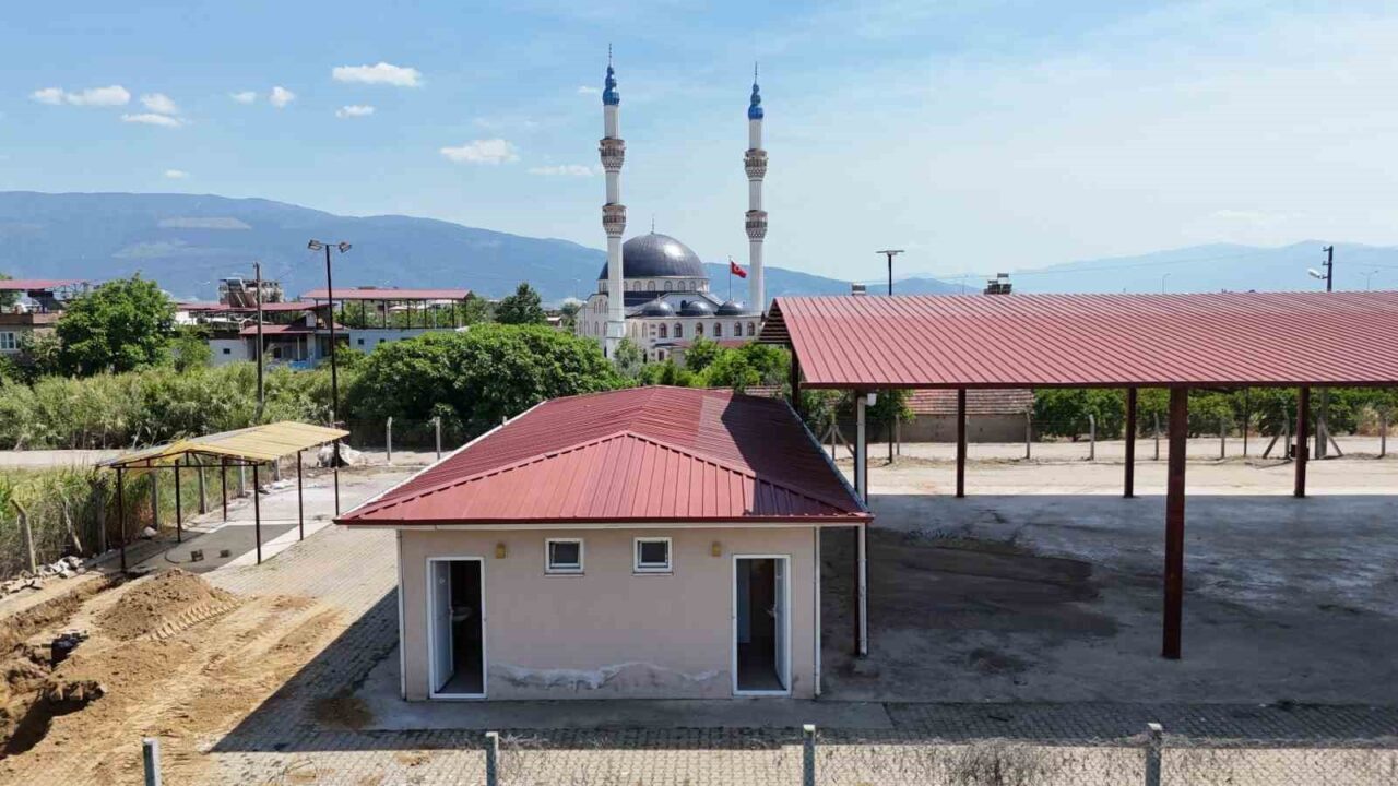 Nazilli Belediyesi’nden Güzelköy’de yenileme çalışması