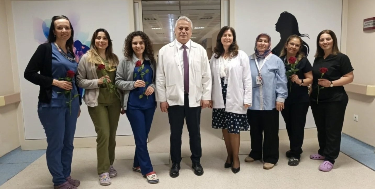 nazilli devlet hastanesinde ebeler haftasi kutlandi 046dd0873a01