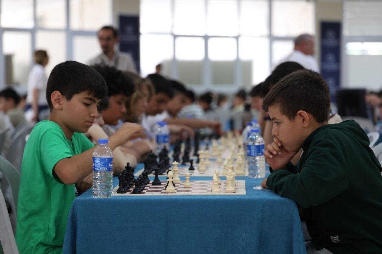 ogrenciler turnuvada hamlelerini yaristirdi c79ab8f1bbf1