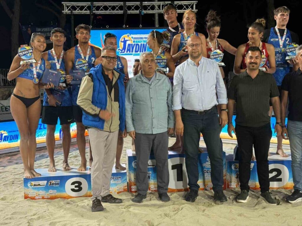 plaj voleybolu heyecani aydinda yasandi 3626b8e46b10