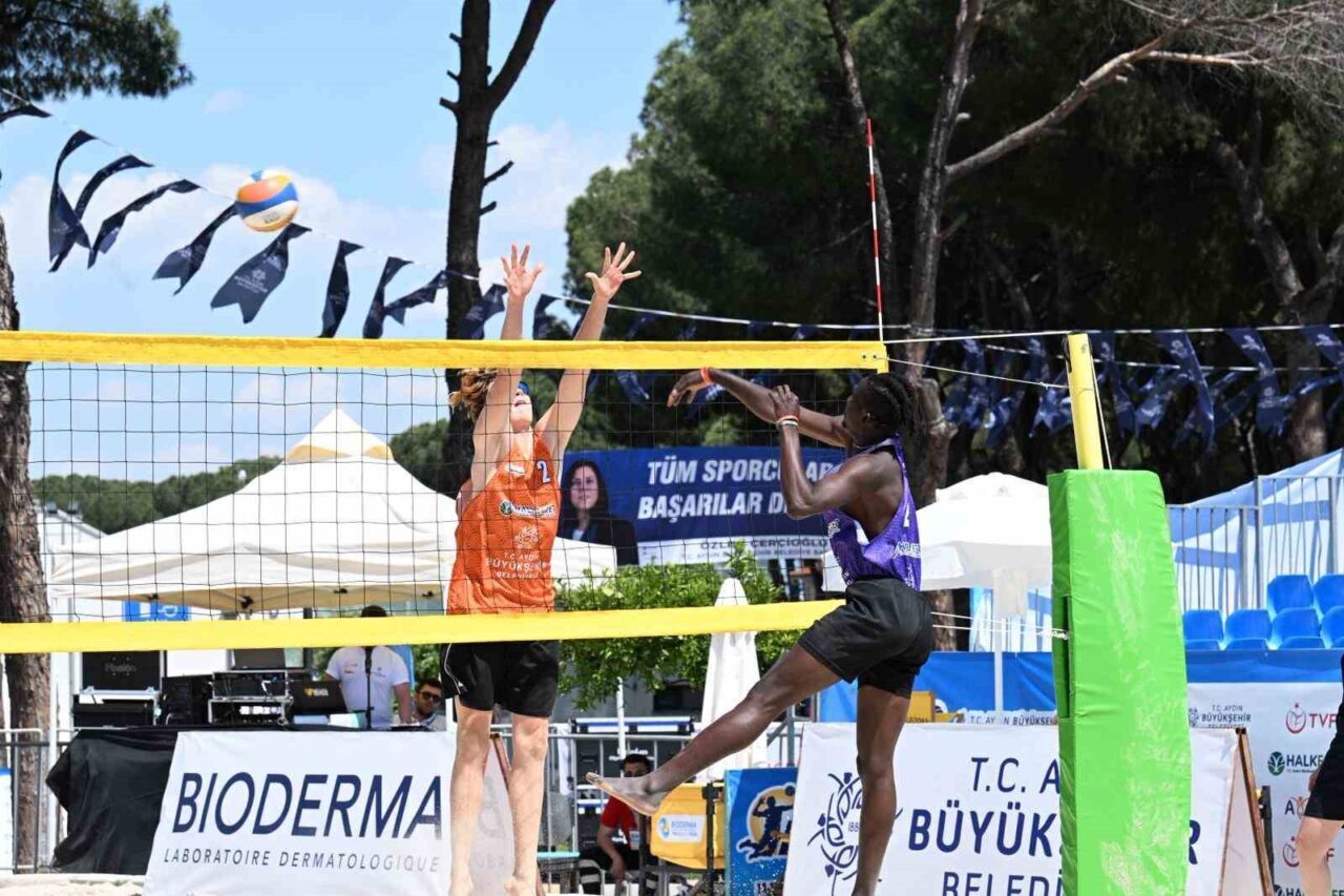 plaj voleybolunun kalbi aydin tekstil parkta atiyor d2923cad357a