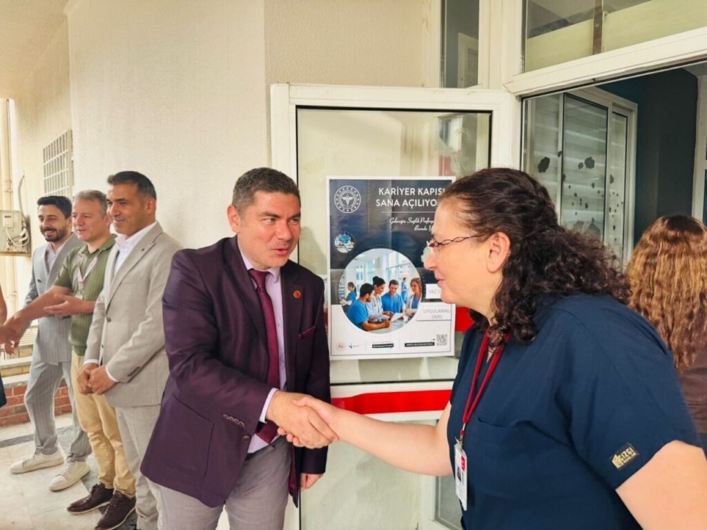 soke devlet hastanesinde bayramlasma programi duzenlendi d88f3343300c