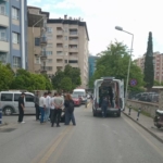 Ticari araç ile motosiklet çarpıştı: 1 yaralı