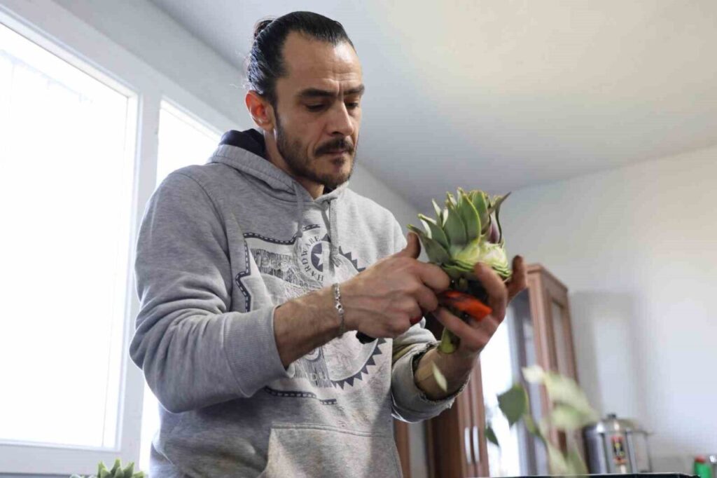 Asgari ücretin 4 katını kazanıyorlar 3 yesil elmas enginarin gorunmeyen mesaisi yuz gulduruyor 6d545c5fbeb9