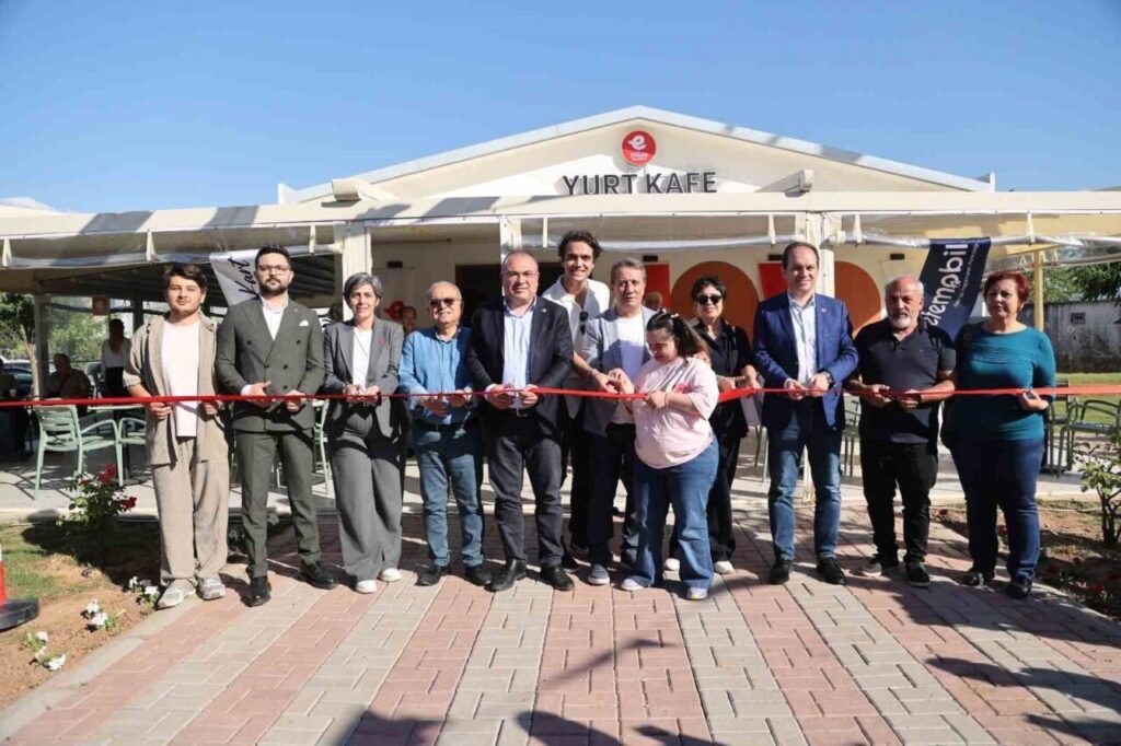 yurt kafe ve isikli parki hizmete acildi 038199118a3f