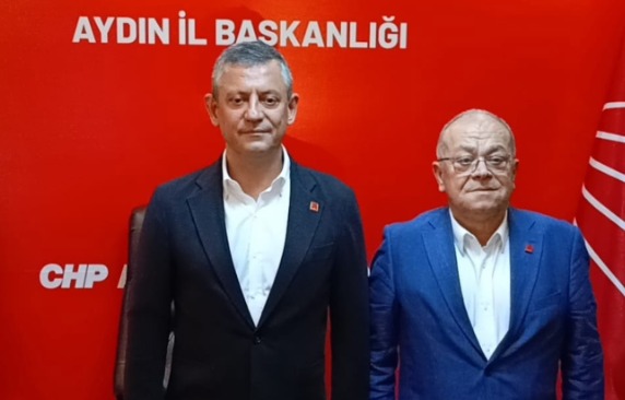 CHP Aydın İl Başkanı Hikmet Saatçı’dan Ankara çıkarması: İmzayı attı teslim etti