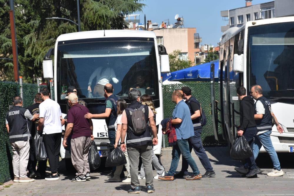 Üniversite operasyonu: Dekan, başhekim dahil 27 tutuklama!