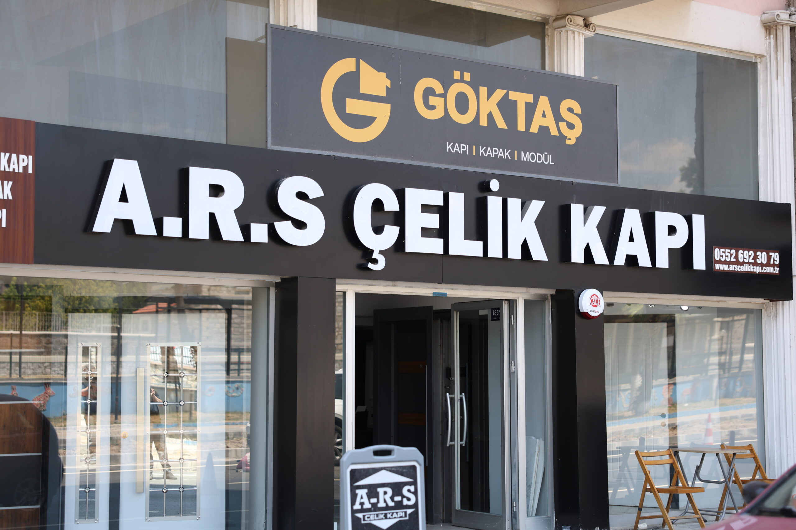 25 Yıllık Tecrübesiyle Sektörün Güçlü İsmi: ARS Çelik Kapı