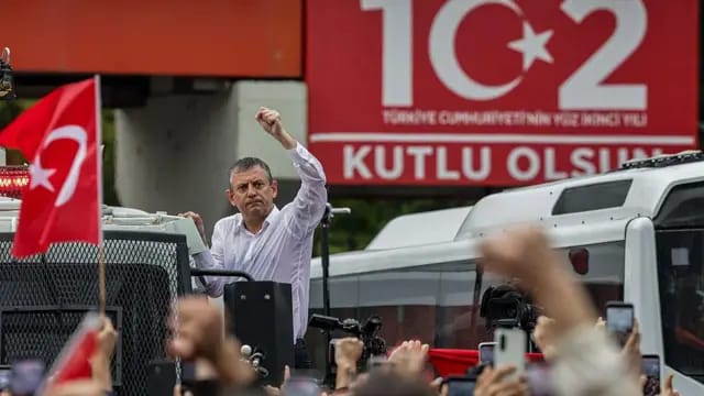 CHP’de olağanüstü kurultay hazırlığı başladı!