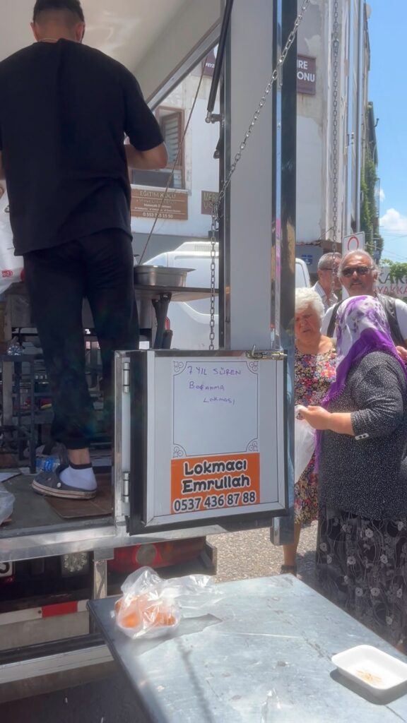 Aydın'da vatandaş boşanma şerefine lokma döktürdü 4 WhatsApp Image 2026 06 02 at 13.40.59