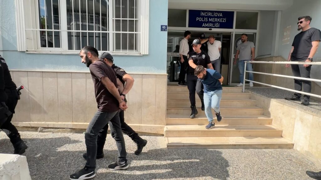 İncirliova'da uyuşturucu partisinde gasp! Melisa ve 7 arkadaşı adliyede 2 WhatsApp Image 2026 06 05 at 09.40.03 1