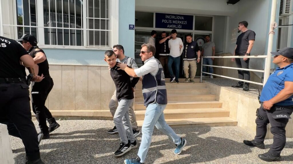 İncirliova'da uyuşturucu partisinde gasp! Melisa ve 7 arkadaşı adliyede 3 WhatsApp Image 2026 06 05 at 09.40.04