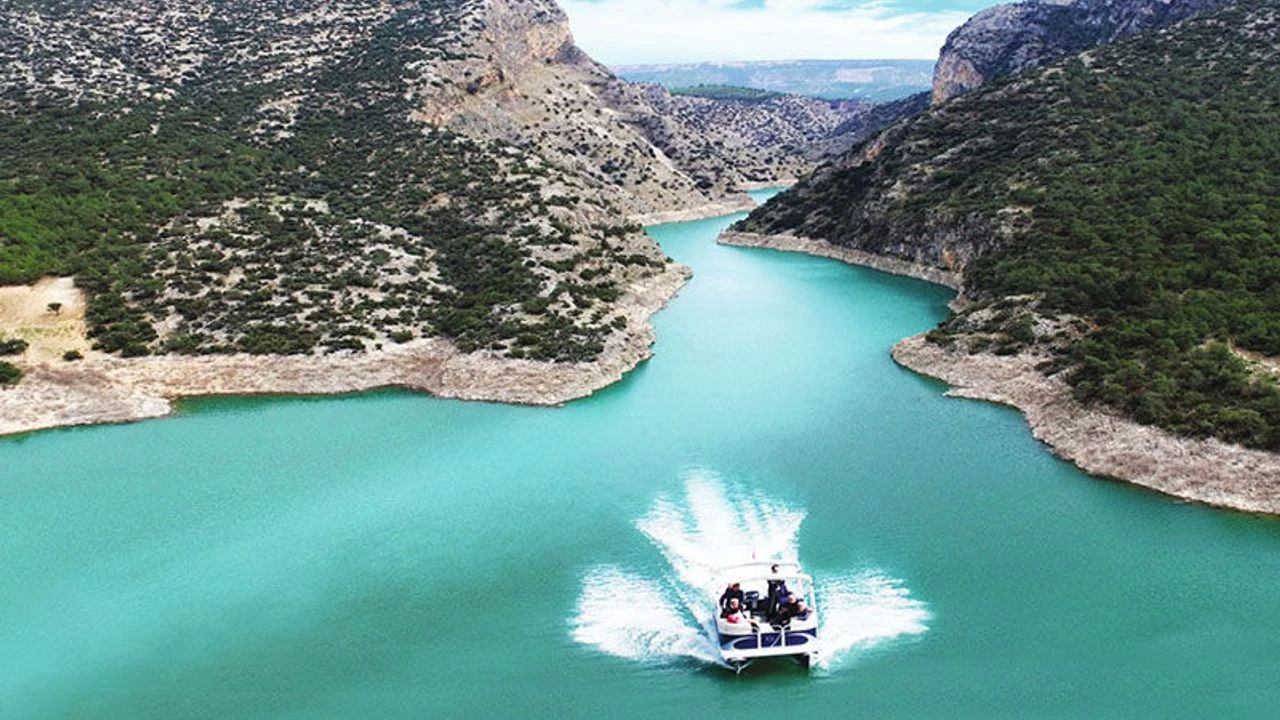 Bozdoğan Arapapıştı Kanyonu Tekne Turları 2026: Açık mı, Fiyatlar Ne Kadar?