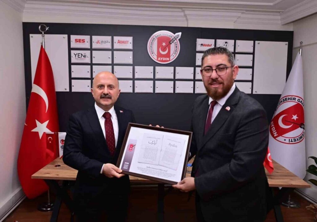 aydin basiniyla bir araya gelen vali varol basini onemli bir paydas olarak goruyoruz c7c2d3470262
