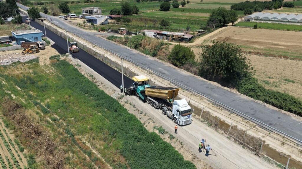 aydin buyuksehir belediyesi sehir hastanesi yolunda calismalarini surduruyor 68f46485c2dd