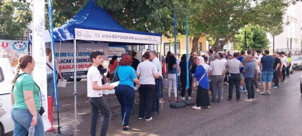 Aydın Büyükşehir’den LGS heyecanındaki öğrencilere destek 2 aydin buyuksehirden lgs heyecanindaki ogrencilere destek b090d8bb3b49