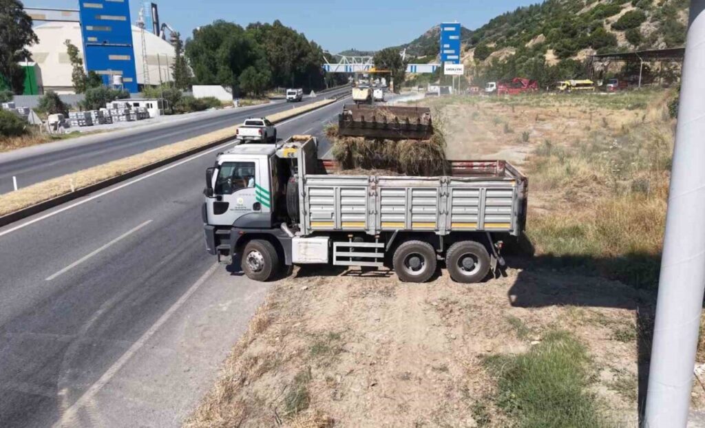 aydin orman isletmeden yanginlara karsi yol kenari temizligi c981172b770f