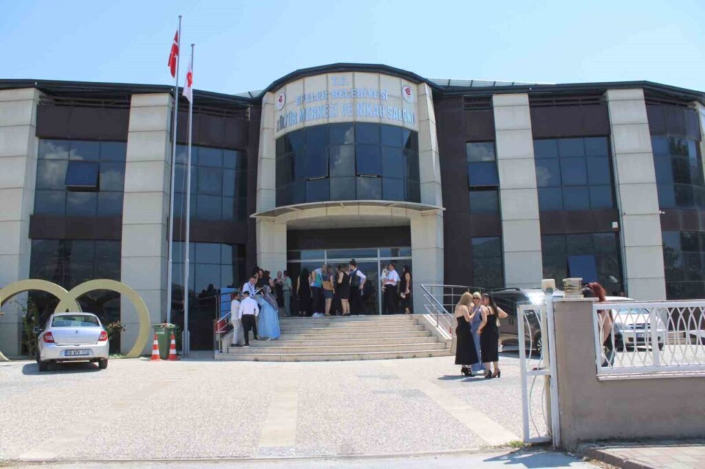 Aydın’da çiftler 06.06.2026 için yarıştı 6 aydinda ciftler 06062026 icin yaristi a27cca8ff84b