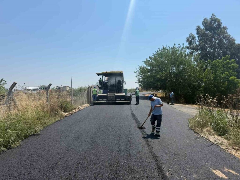 Aydın’ın ilçelerinde yol yapım ve yenileme çalışmaları sürüyor 4 aydinin ilcelerinde yol yapim ve yenileme calismalari suruyor c35501b33611