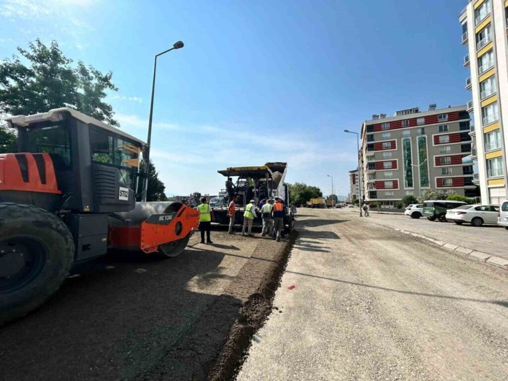 Aydın’ın ilçelerinde yol yapım ve yenileme çalışmaları sürüyor 5 aydinin ilcelerinde yol yapim ve yenileme calismalari suruyor e8d34a6c7a78