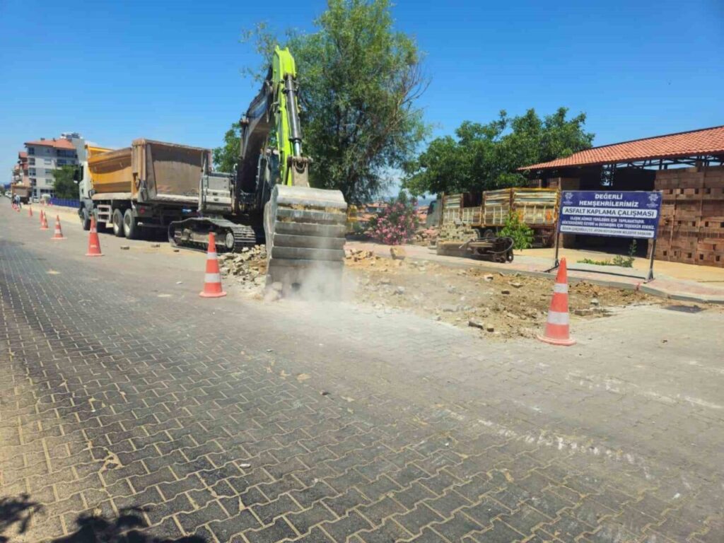 aydinin tum ilcelerinde es zamanli yol calismalari suruyor d8ab54d5eb4a