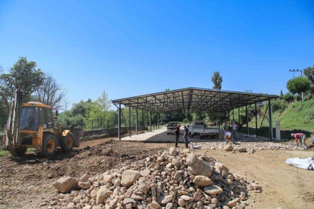 baskan guler kocak mahallesindeki calismalari inceledi 4957737ca736