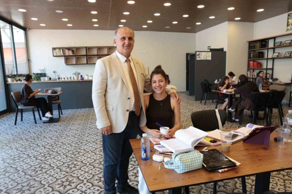 baskan kayadan yks oncesi ogrencilere moral ziyareti 9f3c4ca0e3d2
